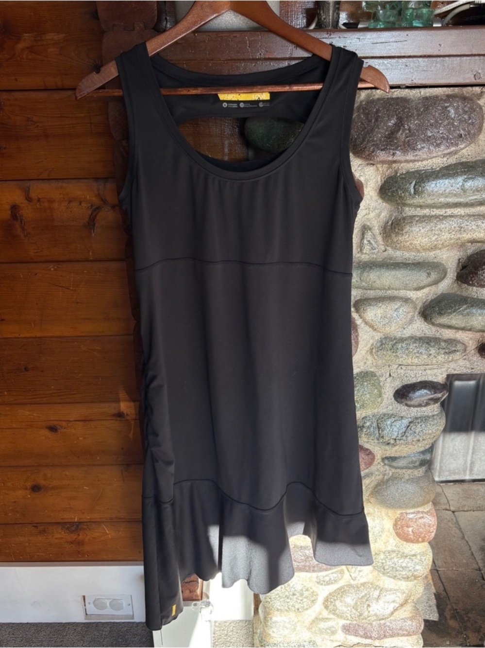 Lolë Black Athletic Sleeveless Dress Asymmetrical Ruffle Hem Cutout Back